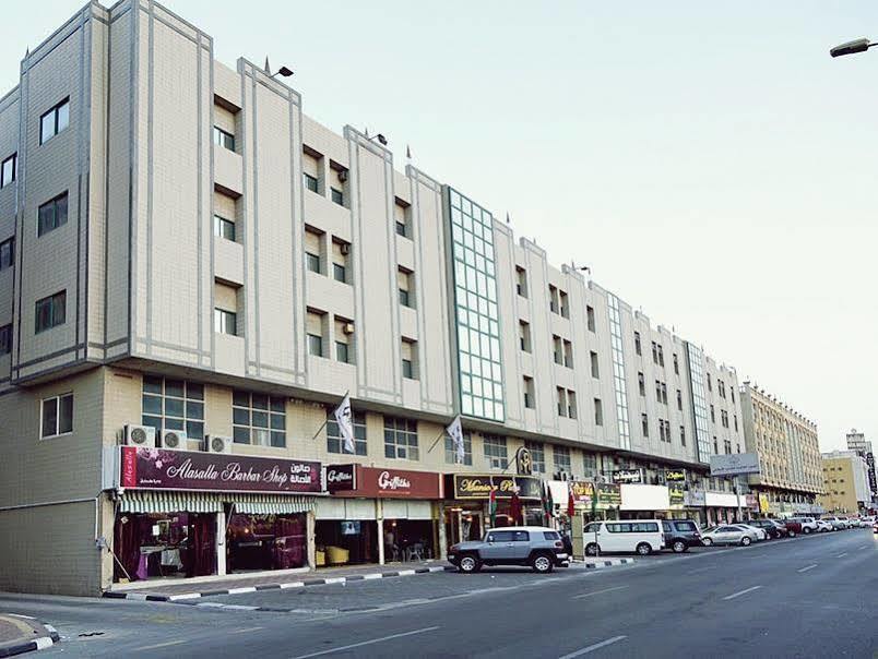 דמאם Mansour Plaza Hotel Apartments מראה חיצוני תמונה