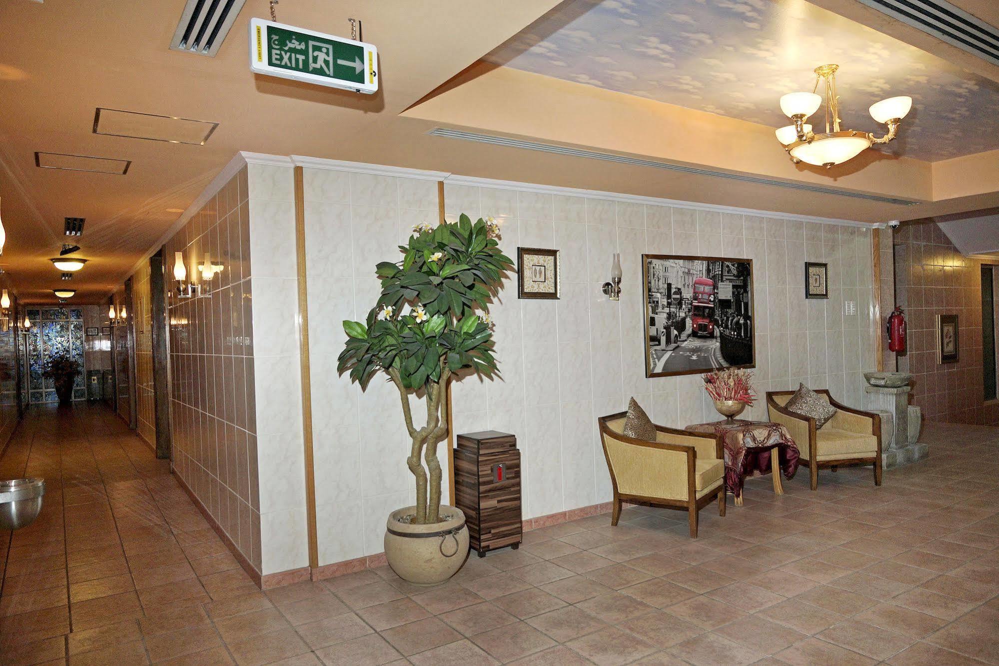 דמאם Mansour Plaza Hotel Apartments מראה חיצוני תמונה